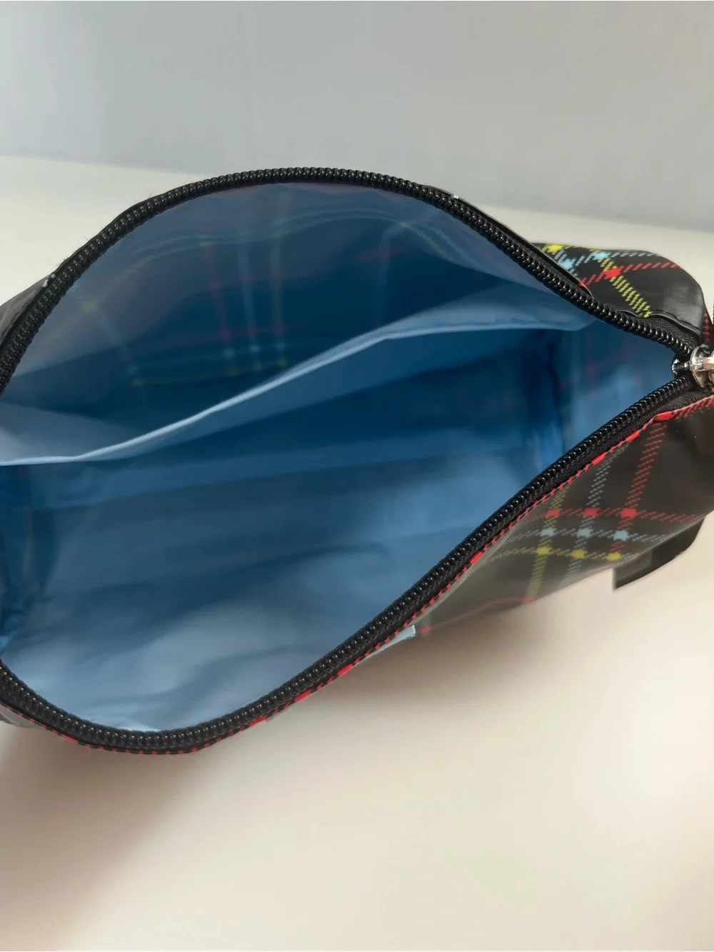 NWT SCOUT Packin’ Heat Makeup Bag SCOUTlander Plaid Travel Cosmetic Case